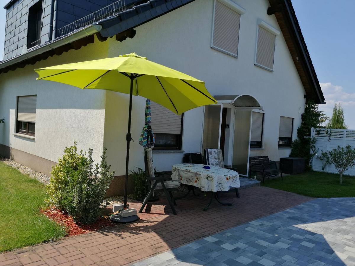 Ruhe Und Bequemlichkeit Apartment Frauendorf  Bagian luar foto
